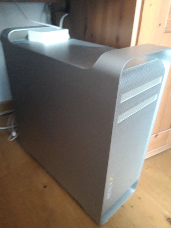 Mac Pro(Mid 2010)