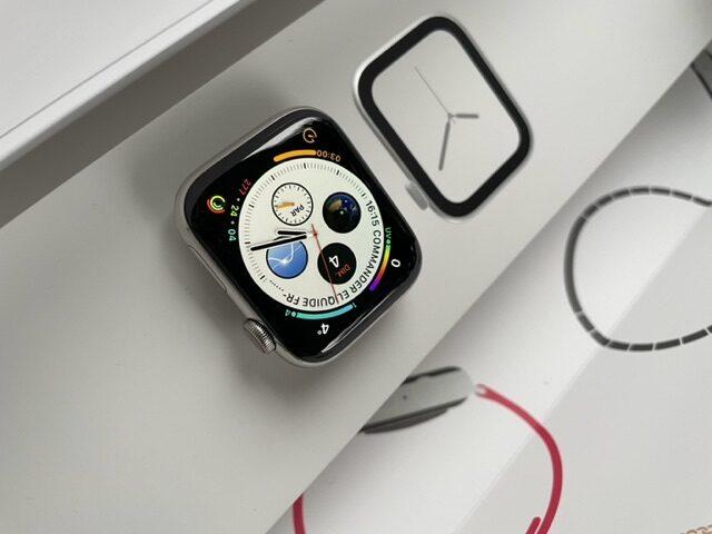Apple Watch 44mm série 4 GPS-Cellular acier parfait état facture Apple