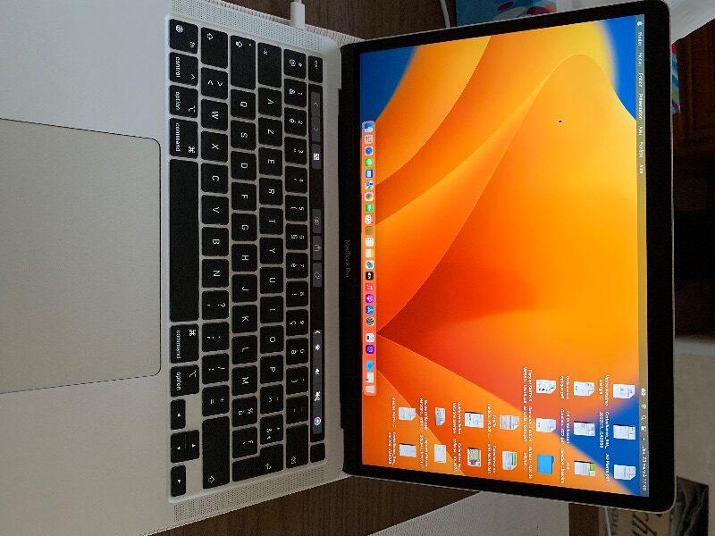 MacBook Pro Touch Bar 15\'\' 2018