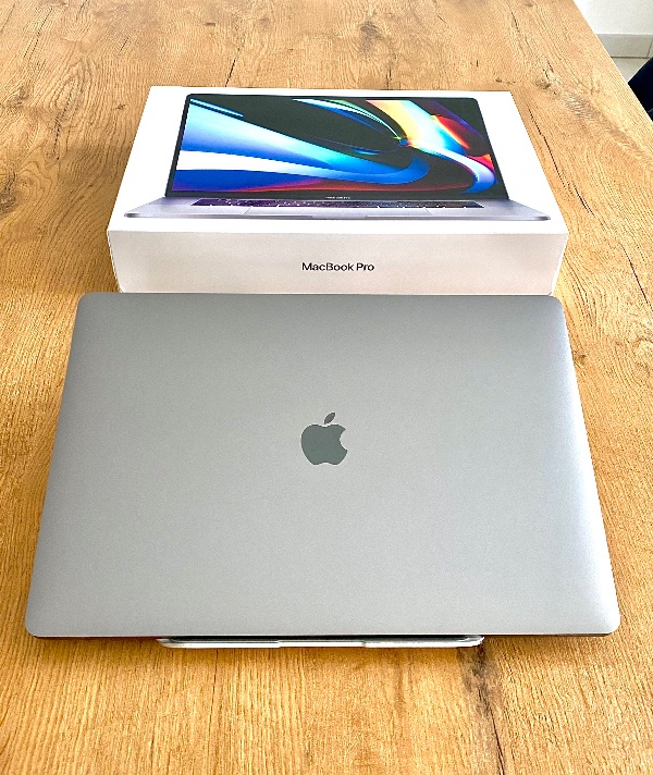 MacBook Pro 16 i9 Touch Bar 2020