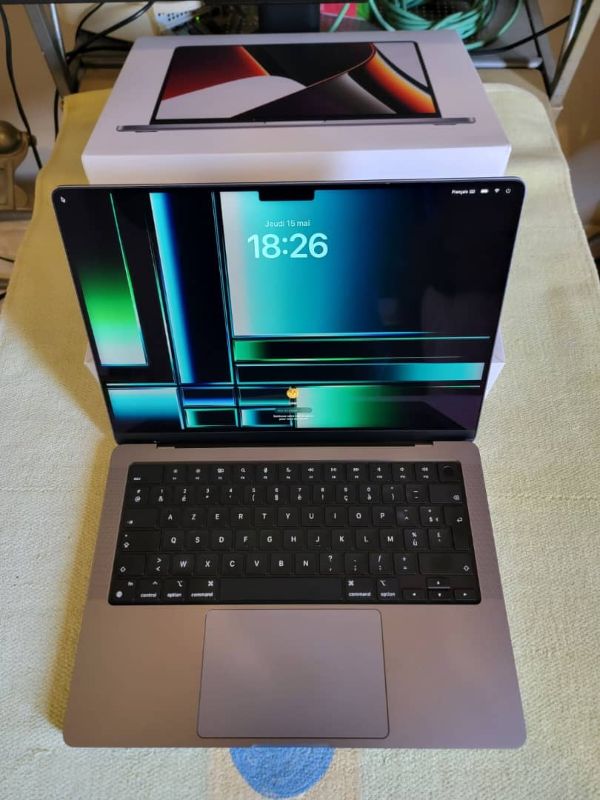 MacBook Pro 14 M1 Max